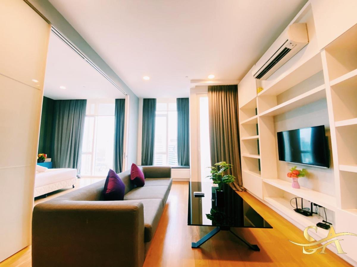 Queens Service Suites At Platinum Klcc 쿠알라룸푸르 외부 사진