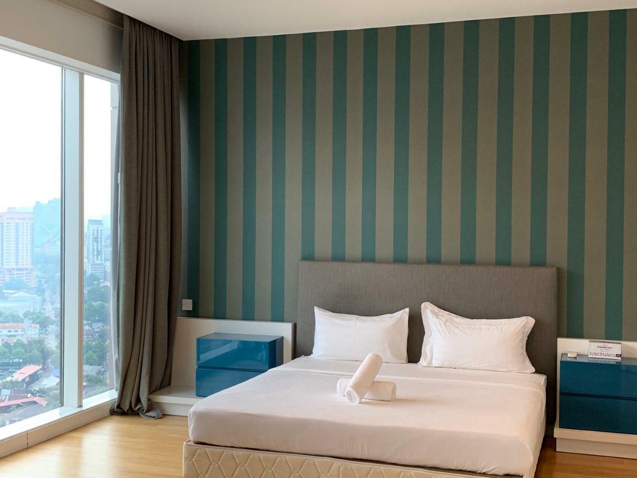 Queens Service Suites At Platinum Klcc 쿠알라룸푸르 외부 사진