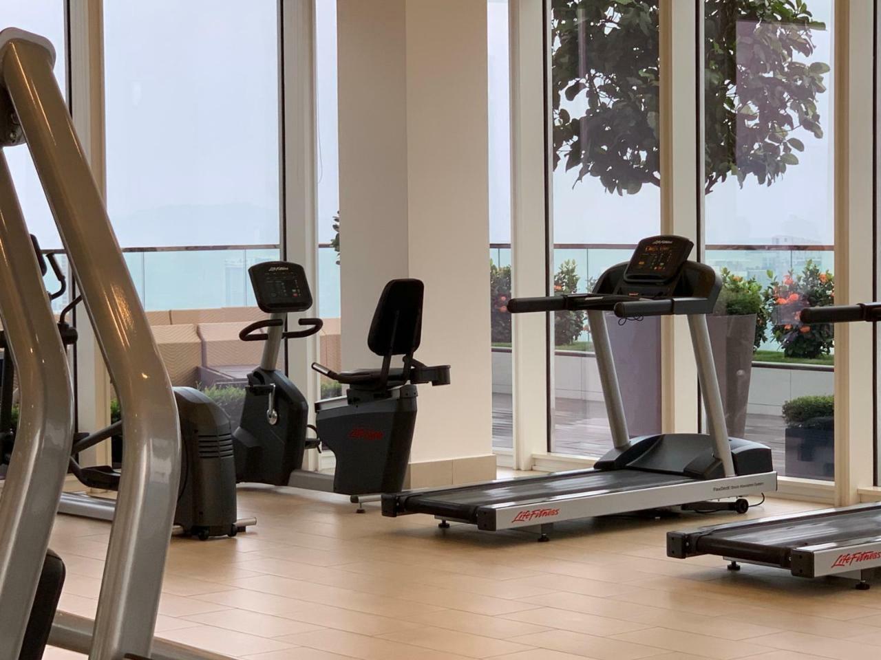 Queens Service Suites At Platinum Klcc 쿠알라룸푸르 외부 사진