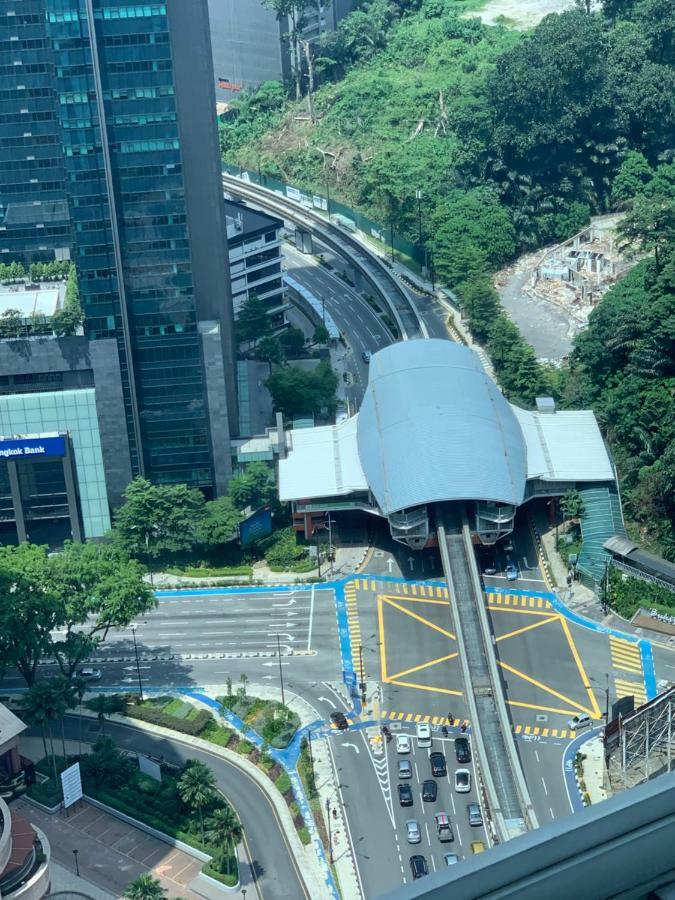 Queens Service Suites At Platinum Klcc 쿠알라룸푸르 외부 사진